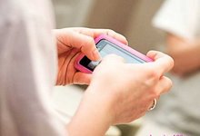 电子通讯普及使得圣诞节成为“劈腿被抓日”